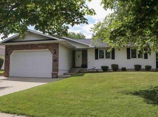 1228 Abbey Ln, Mount Pleasant, MI 48858