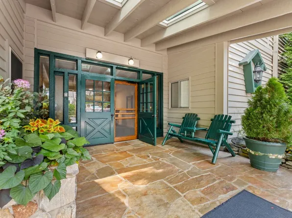 510 5th Street #12A, Highlands, NC 28741