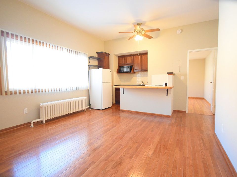 1st image of 1907 & 1917 Colfax Ave S #1917-13