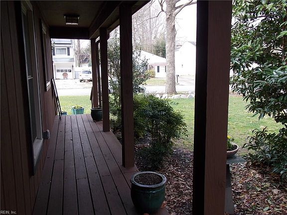 2nd image of 616 Grant Ave