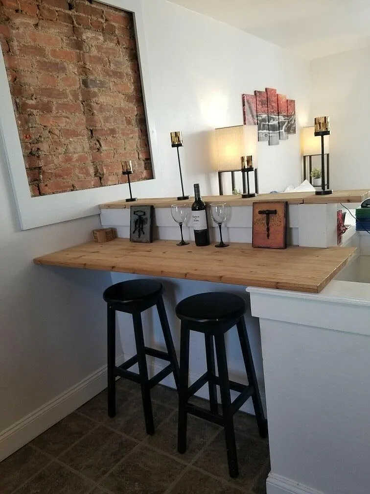 107 Sumac St — Photo 2