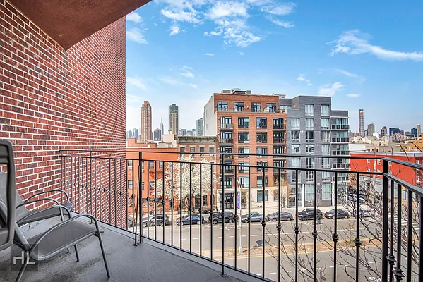 Rented by Highline Residential | media 14