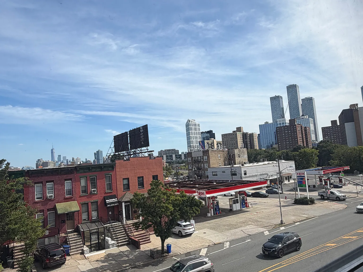 2 bed, 800 sqft, $2,200 — Photo 4