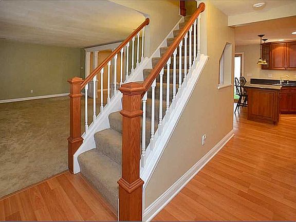 4th image of 168 Monticello Dr