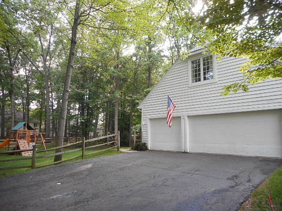 3 CAR SIDE LOAD GARAGE