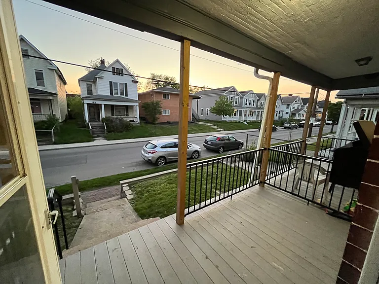 88 Hawkes Ave — Photo 27