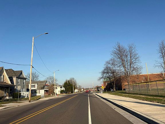 5th image of 1731 3rd St