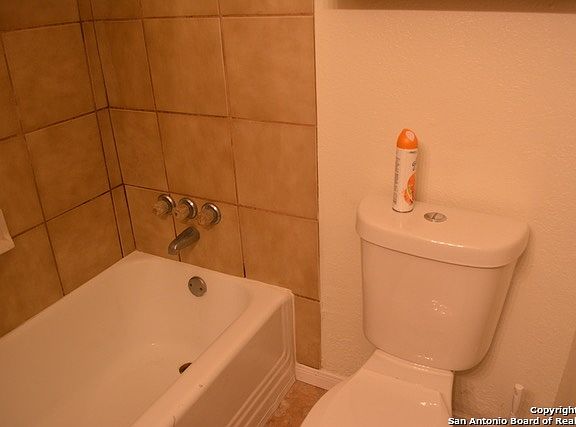 4th image of 1103 Hammond Ave