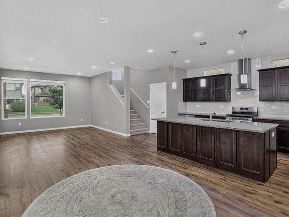 4th image of 3033 Sykes Dr