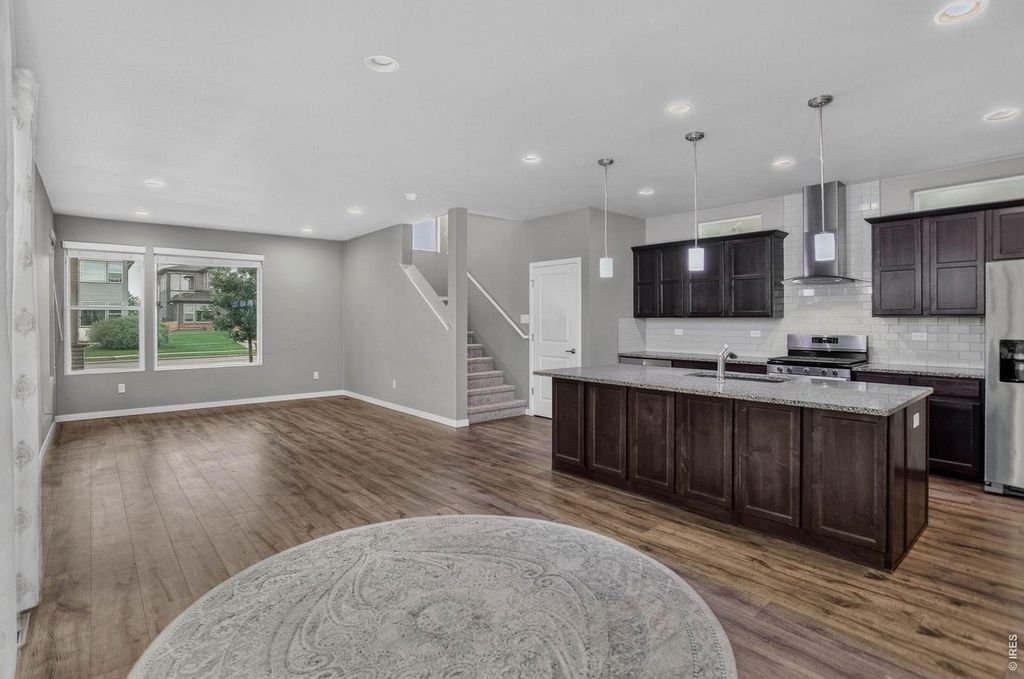 3033 Sykes Dr