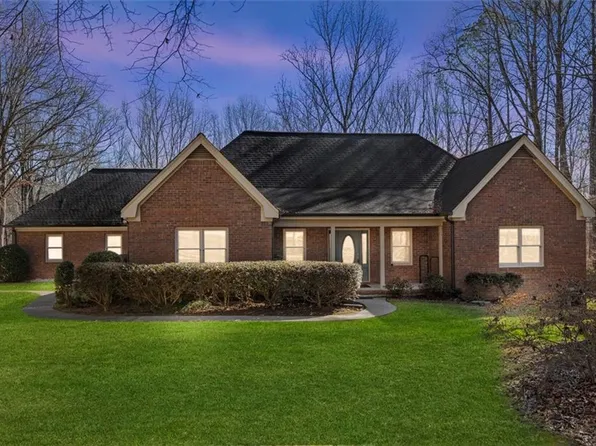 3107 Hammock Creek Ct, Conyers, GA 30012