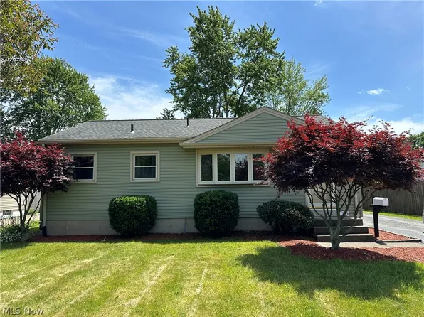 1769 Lealand Ave, Poland, OH 44514