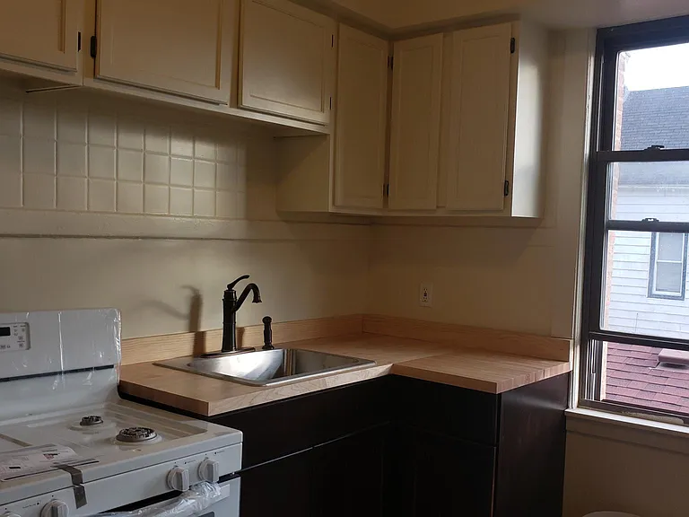 8218 S Muskegon Ave #2 — Photo 6