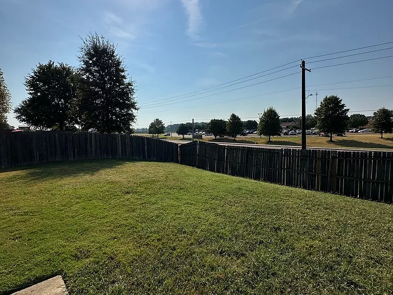 2525 Baird Dr — Photo 36