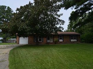 401 Adventure Ct, Virginia Beach, VA 23454