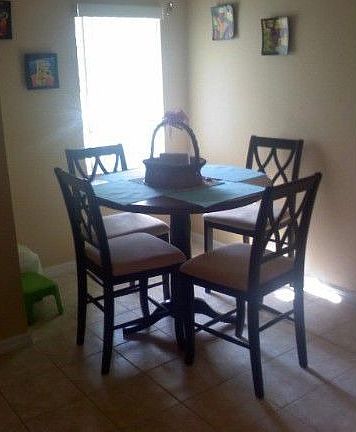 3rd image of 1012 Handsome Cab Ln APT 202