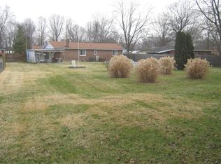 13 Lawson Dr, Amelia, OH 45102