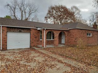 801 Howell Ave, Cahokia, IL 62206