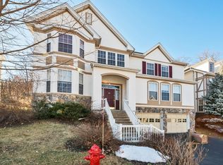 25 Sky Top Rdg, Oakland, NJ 07436