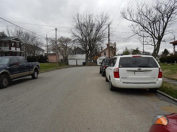 5th image of 7026 Van Kirk Ave