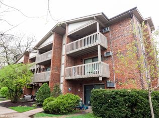 2370 Abbeywood Dr APT E, Lisle, IL 60532