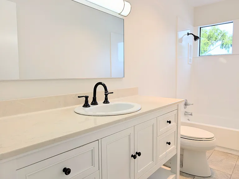 1107 Palm Ave #B — Photo 16