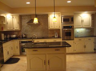 75 Bowers Ln, Closter, NJ 07624