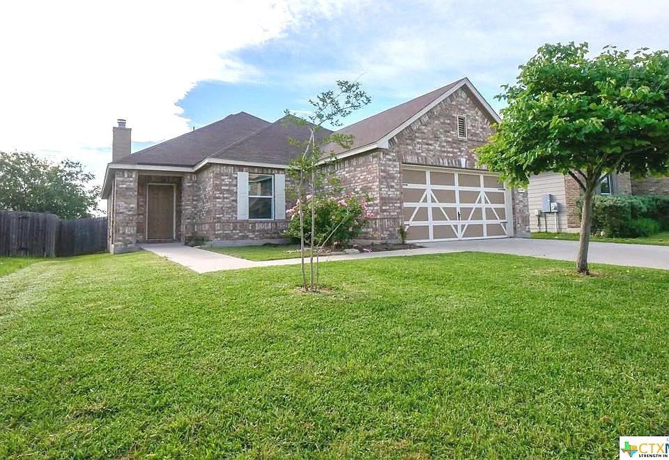 1148 Lonesome Oak Dr