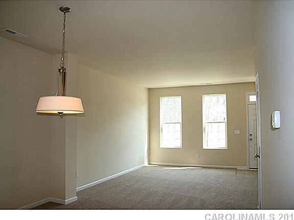4th image of 15812 Sharon Dale Dr