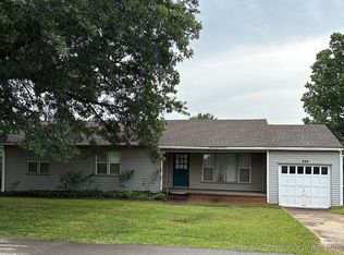 304 N Chronister Ave, Drumright, OK 74030