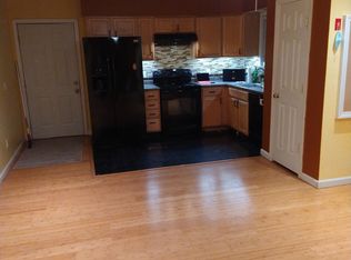 396 Blackstone St FLOOR 2, Providence, RI 02907