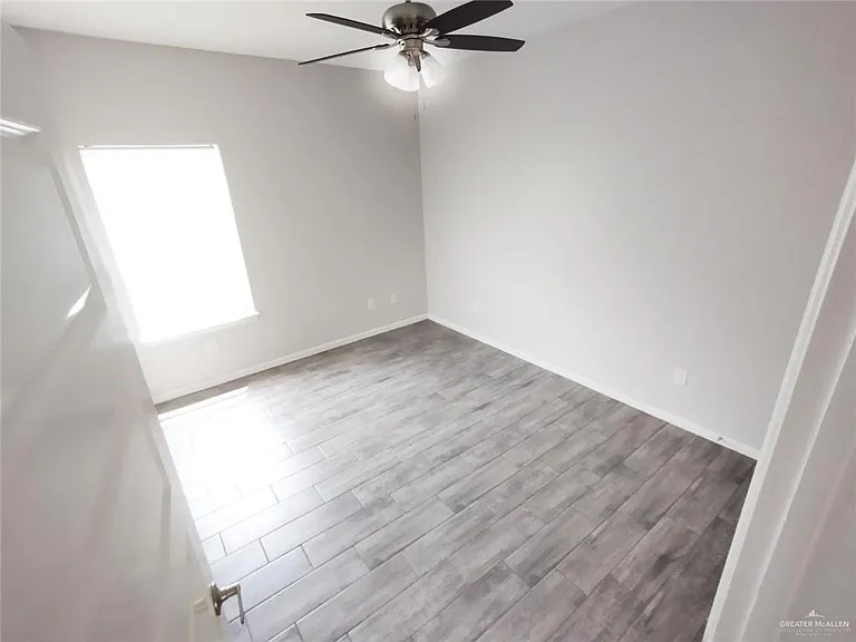 805 W Sunset Valley St #3 — Photo 9