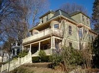 26 Harley St, Dorchester Center, MA 02124