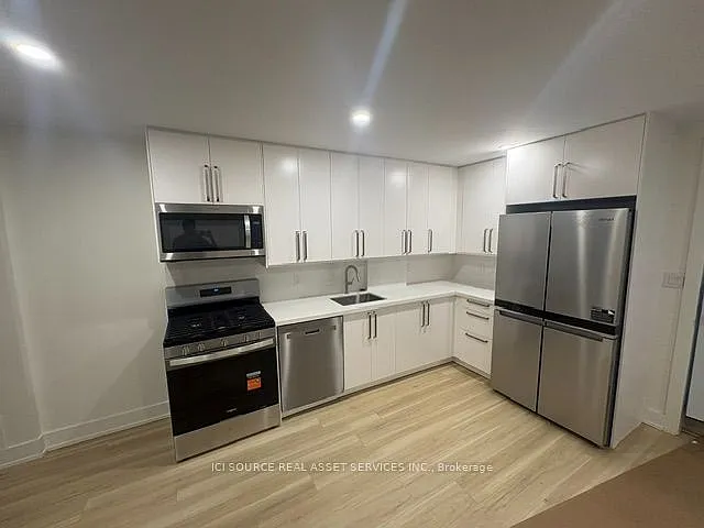 3 bed, $3,399 — Photo 3