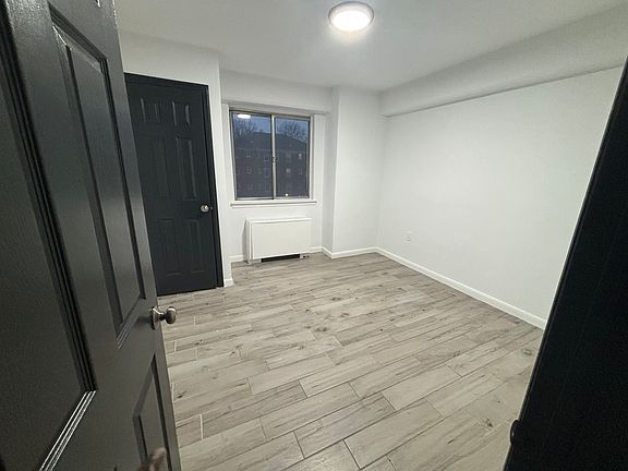 4th image of 277 Prospect Ave #3L