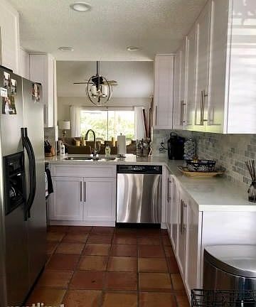 20180209195202192488000000-o