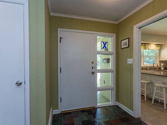 4th image of 5846 N Parker Ave