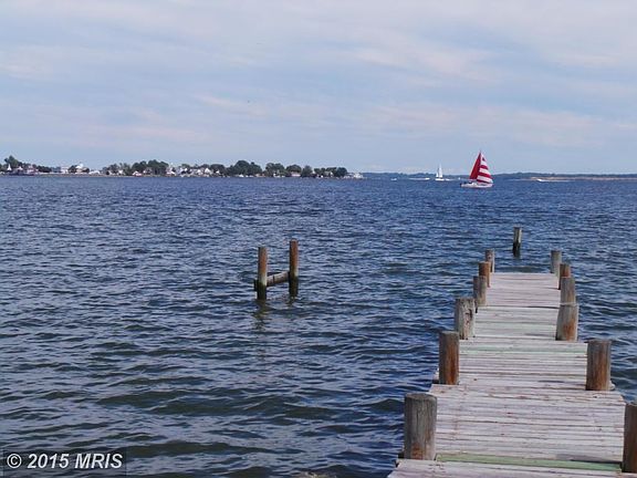 South eastern exposure! Enjoy the spectacular sun