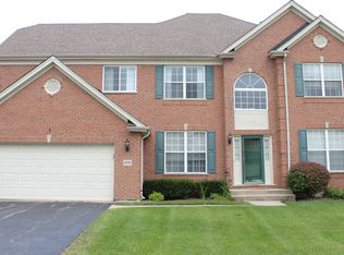 1735 Locke Ln, Vernon Hills, IL 60061