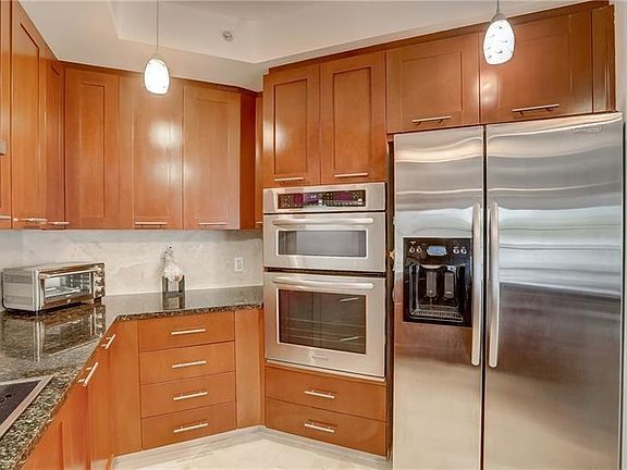 5th image of 2409 N Ocean Boulevard #427