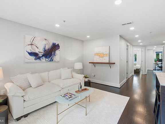 5th image of 1331 K St SE #102