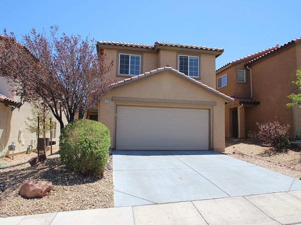 1st image of 11738 Pine Shadows St