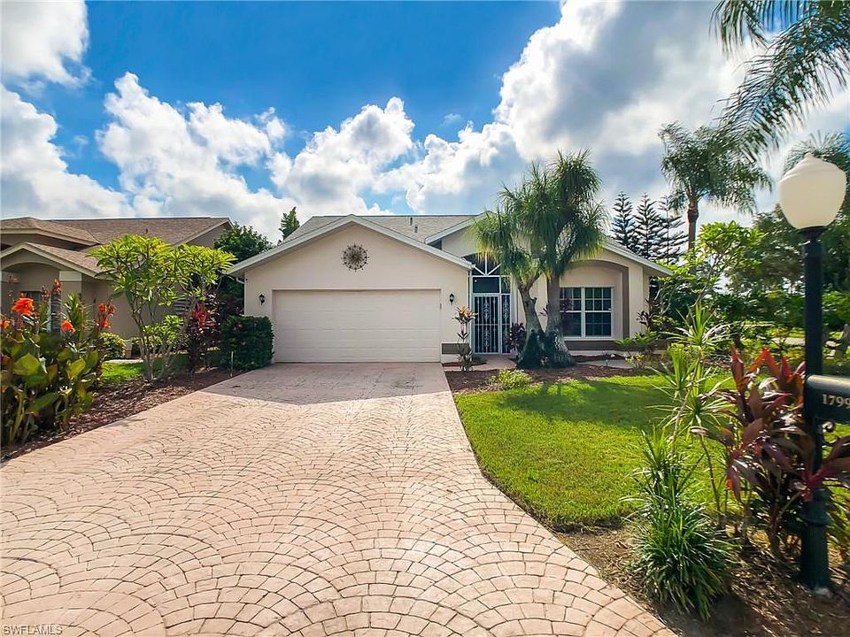 1st image of 17991 Castle Harbor Dr