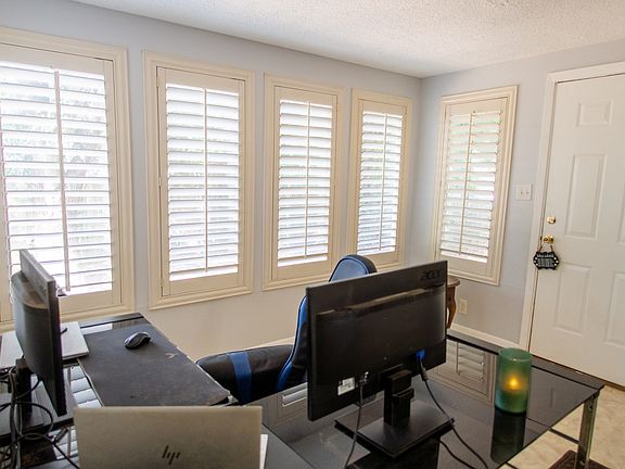 5th image of 7 Park Ln