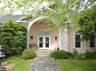 111 Red Fox Rd, Millersville, PA 17551