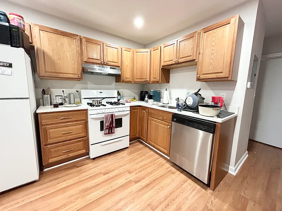 92 Hammond St #5