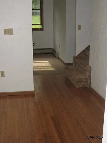 216 Hastings St — Photo 18