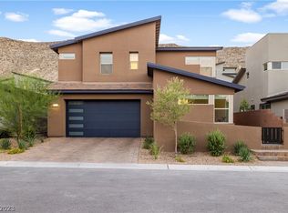 9725 Starlight Ridge Ave, Spring Valley, NV 89148