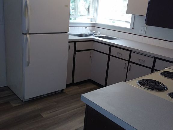 5th image of 486 Buckeye St APT 9