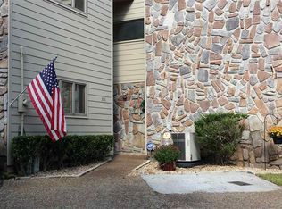 3016 Ironwood Dr #E, Tallahassee, FL 32309